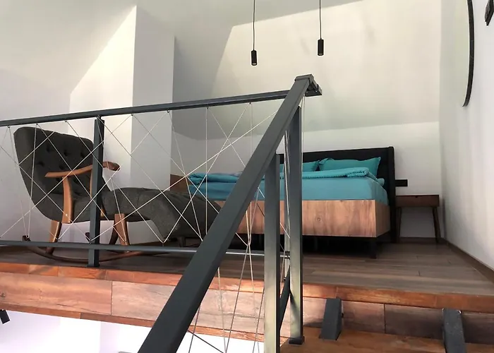 Pensión D&n Sinemoretz